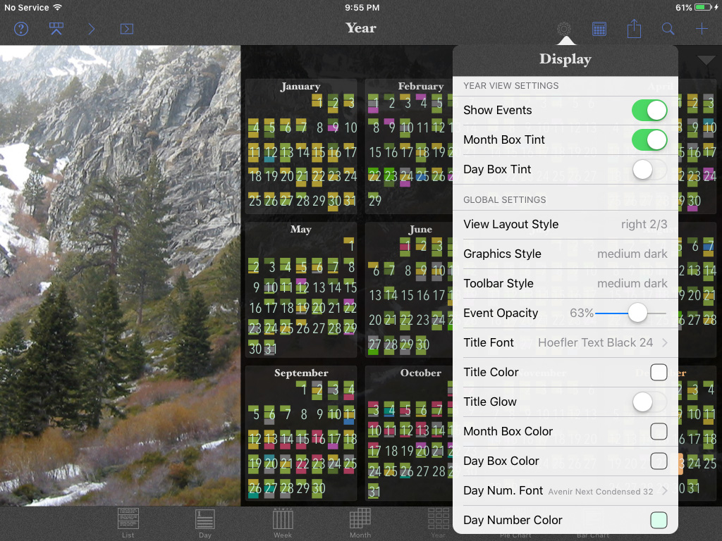 Make a photo calendar in the Perspectiva app on iPad and iPhone